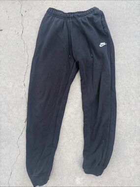 Nike joggers